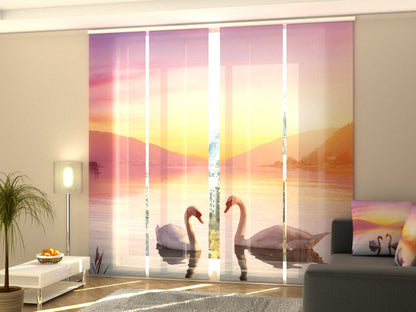 4-Flächenvorhang Set mit Zubehör, Schwäne auf dem See bei Sonnenaufgang, Größe: 60x245 cm